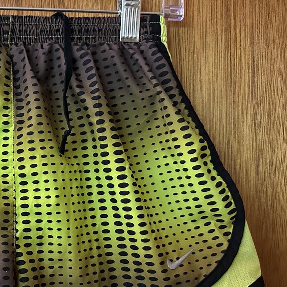 Black and Yellow Nike Shorts - Picture 4 of 8